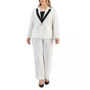 Le Suit Contrast Lapel Pantsuit Vanilla Ice and Black Size 16P‎ Brand New